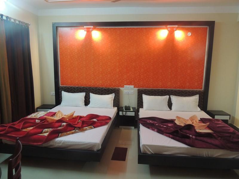 Swagatam International Hotel Tarapith Bagian luar foto