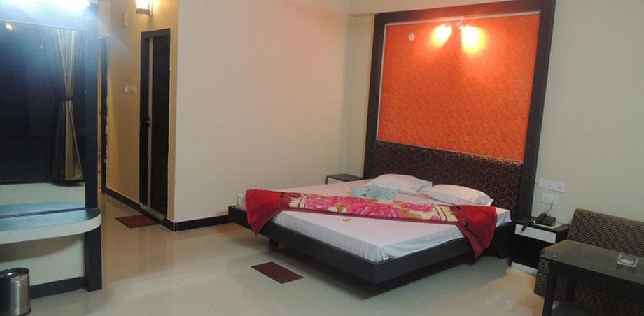 Swagatam International Hotel Tarapith Bagian luar foto