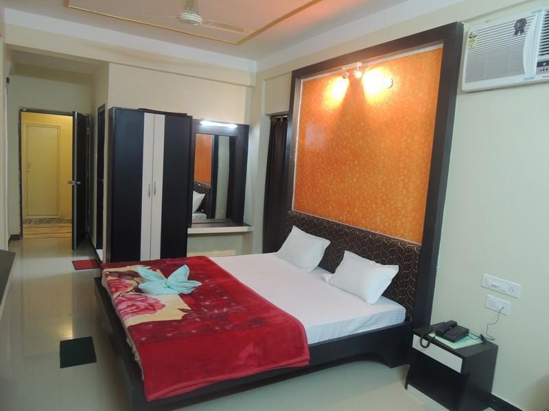 Swagatam International Hotel Tarapith Bagian luar foto
