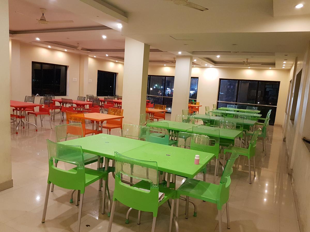 Swagatam International Hotel Tarapith Bagian luar foto