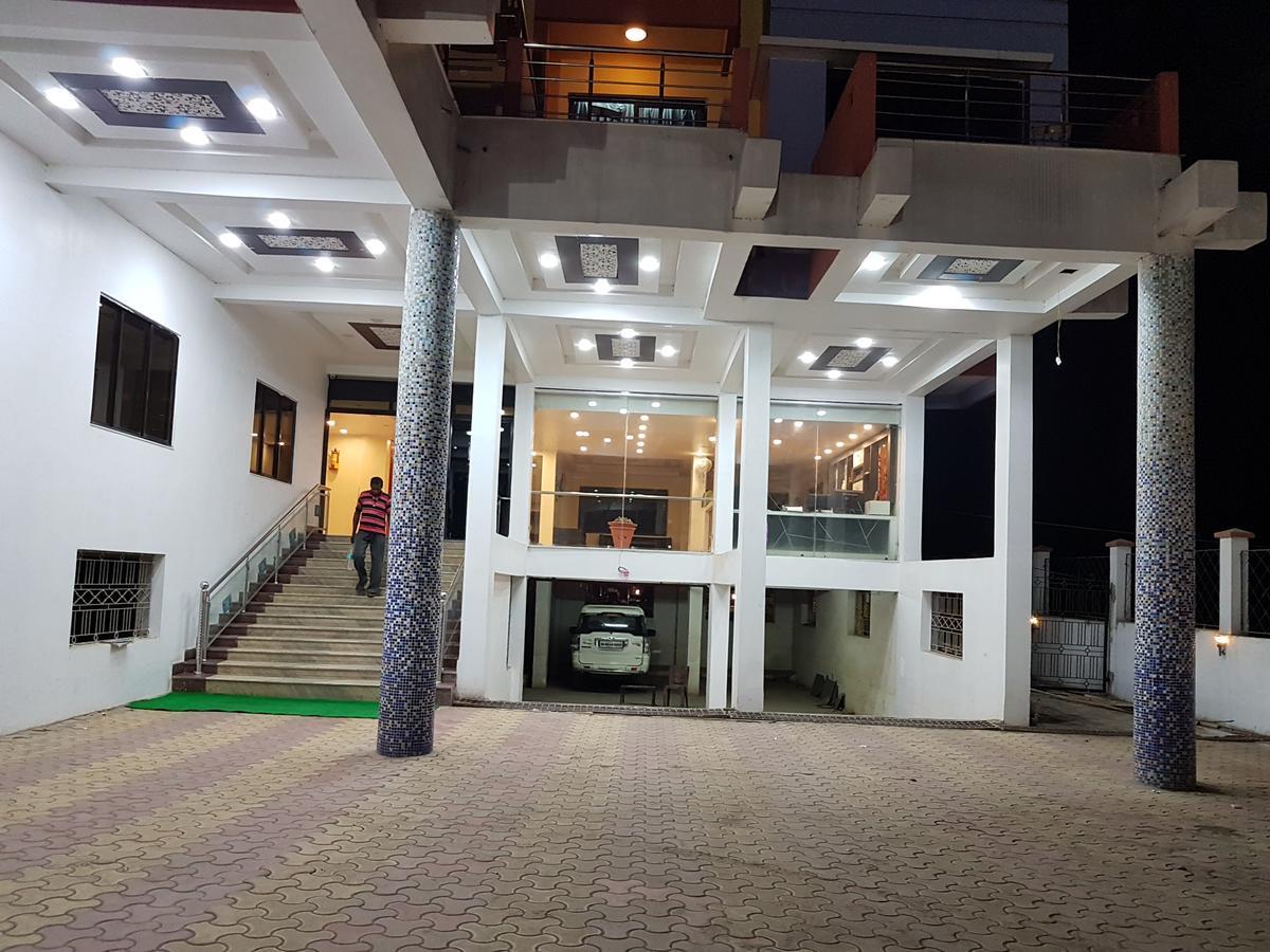 Swagatam International Hotel Tarapith Bagian luar foto