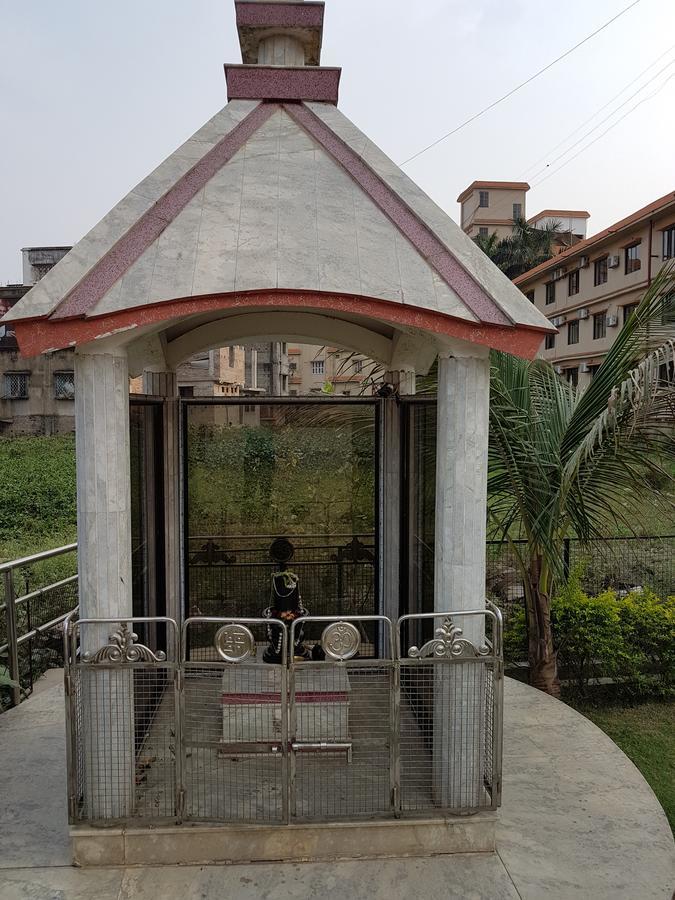 Swagatam International Hotel Tarapith Bagian luar foto