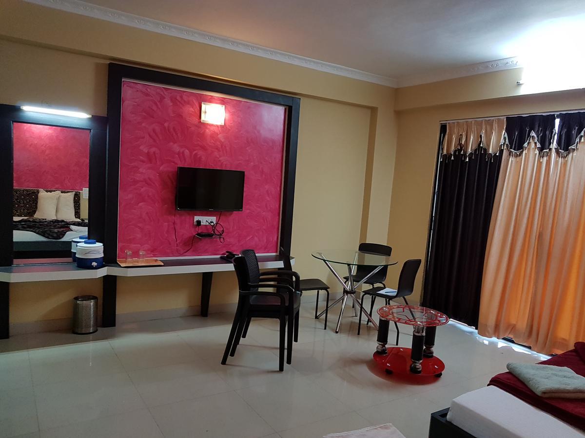 Swagatam International Hotel Tarapith Bagian luar foto