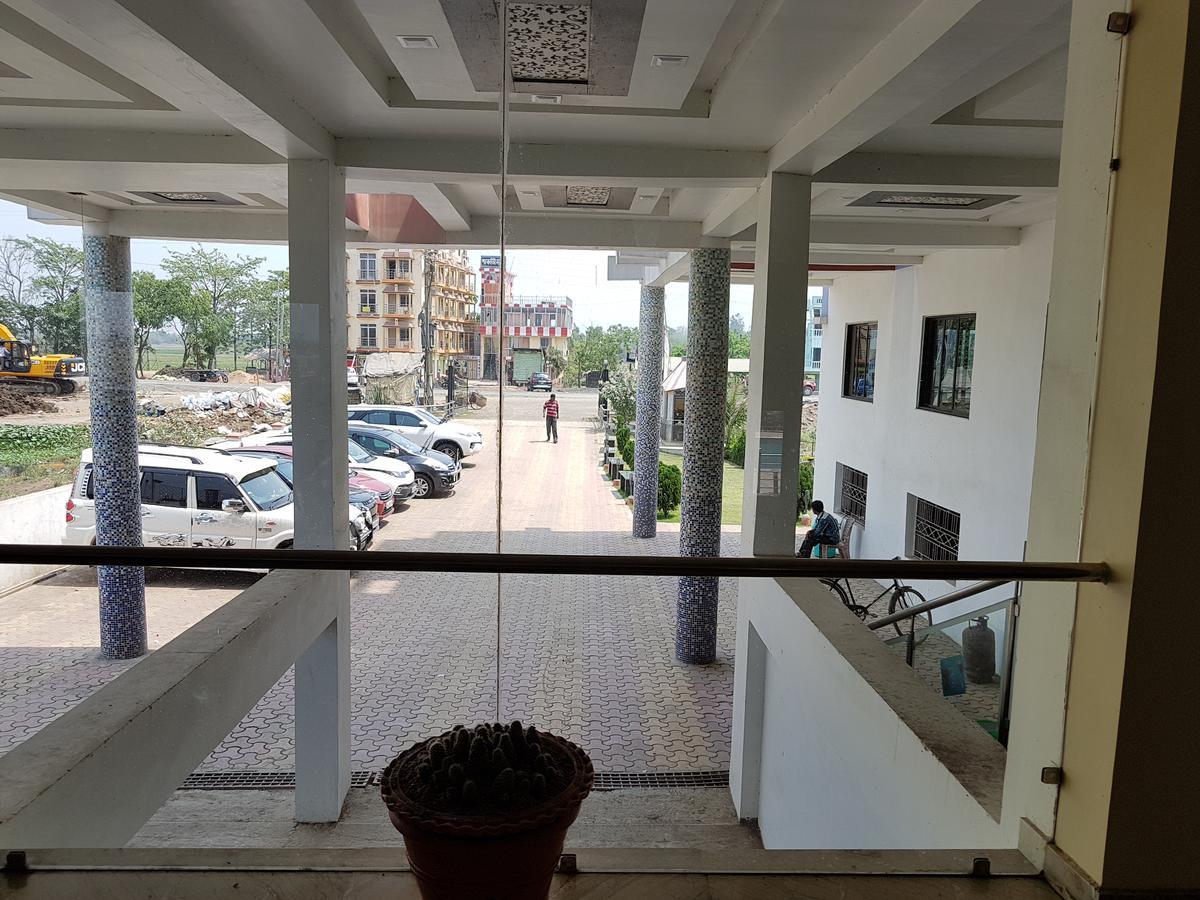 Swagatam International Hotel Tarapith Bagian luar foto