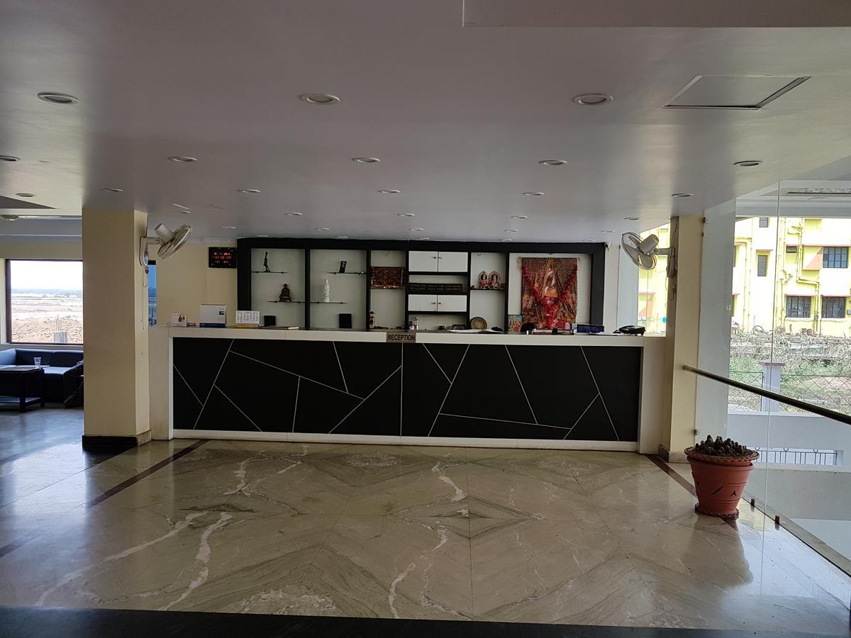 Swagatam International Hotel Tarapith Bagian luar foto